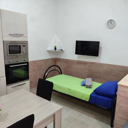 Al Civico 13 Apartment Фоджа Екстериор снимка